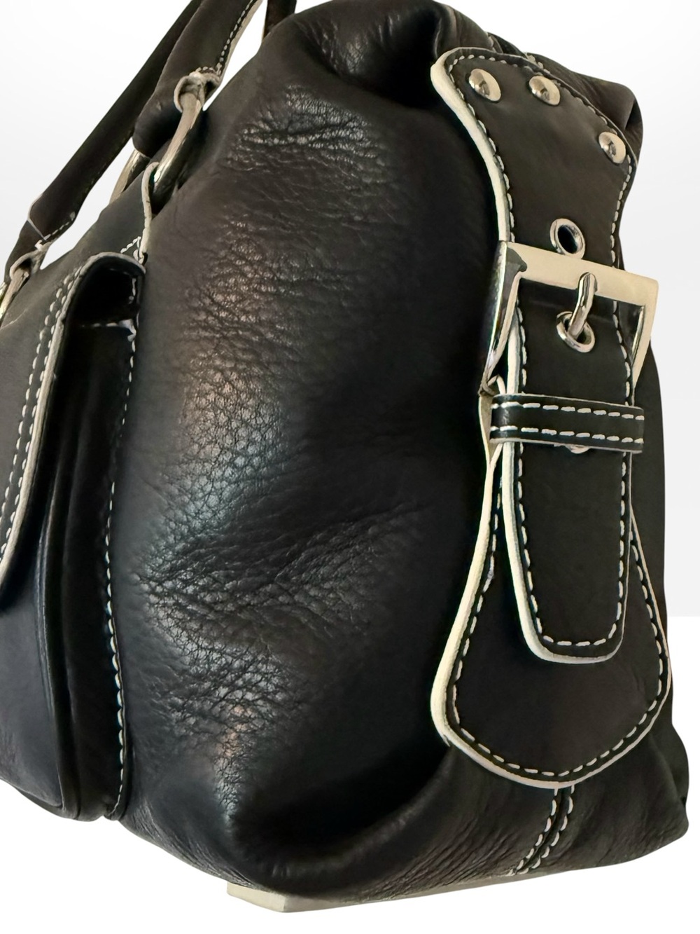 NWT Black and White Stitched Contrast Leather Handbag with Silver Hardware - Picture 4 of 5